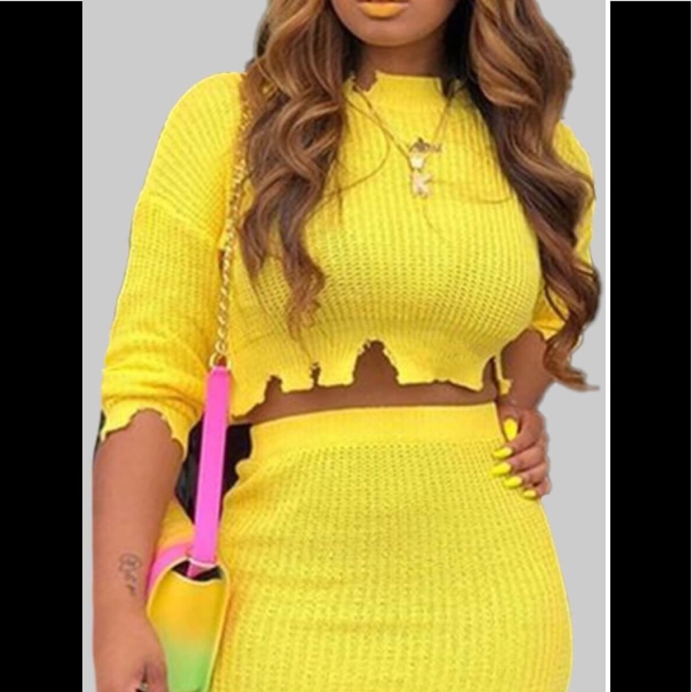Unique Sexy Yellow Cut Neck Distressed Choppy Ends & Cuffs Knit Fur Crop Shirts - Picture 1 of 7